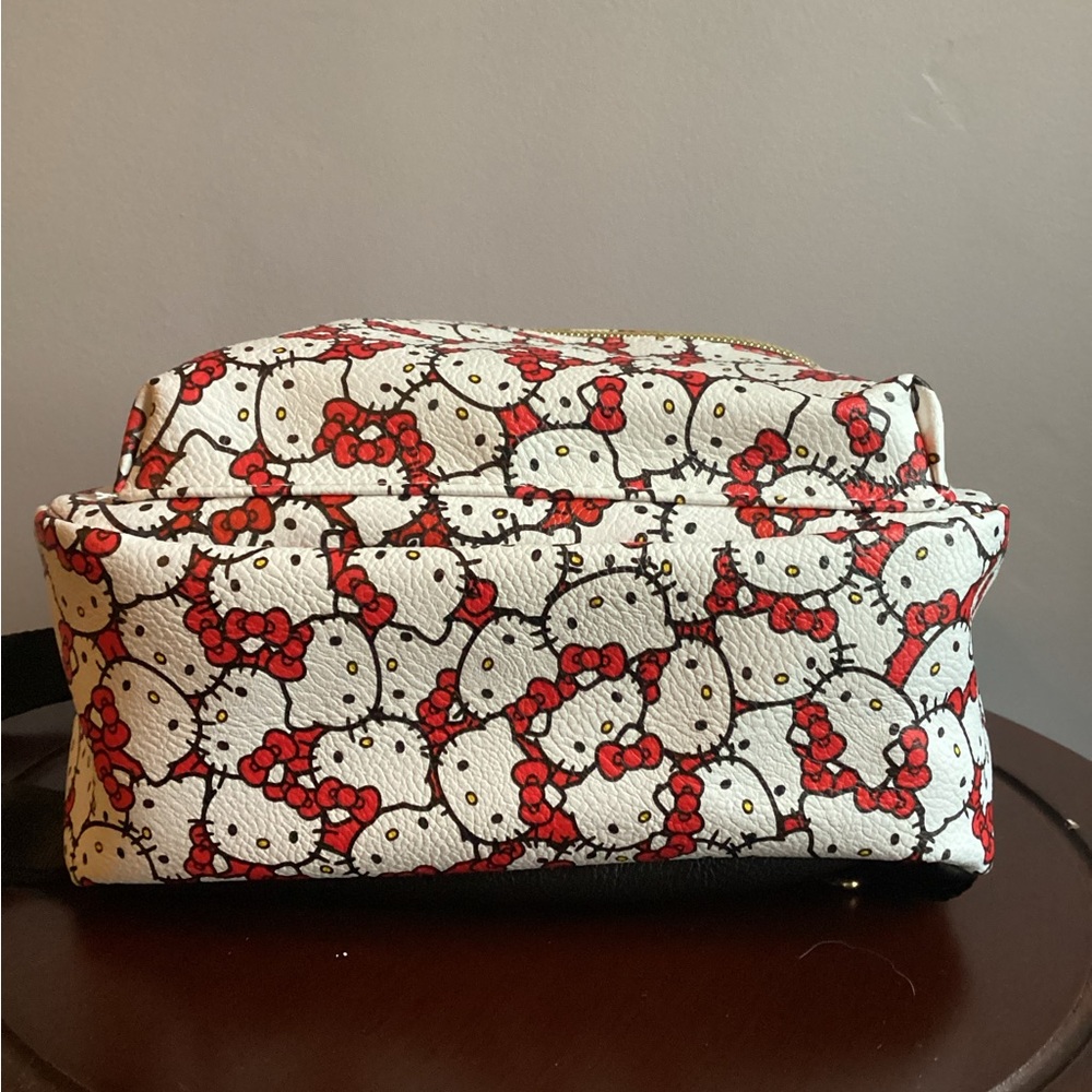 Hello Kitty mini backpack - Picture 5 of 11